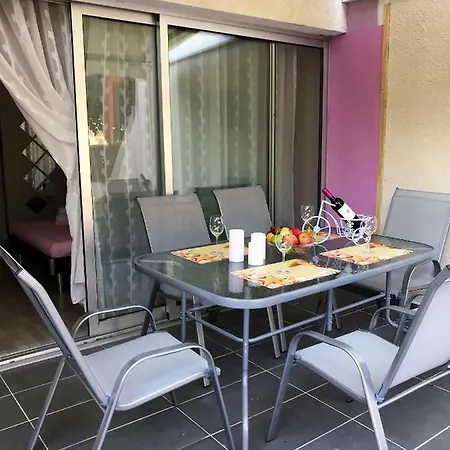 Zavos Colours Boutique New Cozy 1bdr Appartement