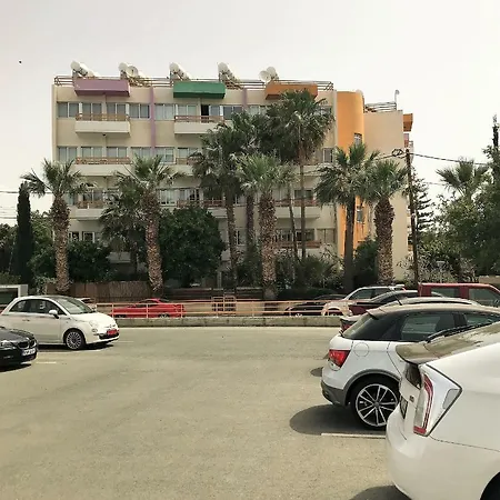 Apartamento Zavos Colours Boutique New Cozy 1bdr Limassol