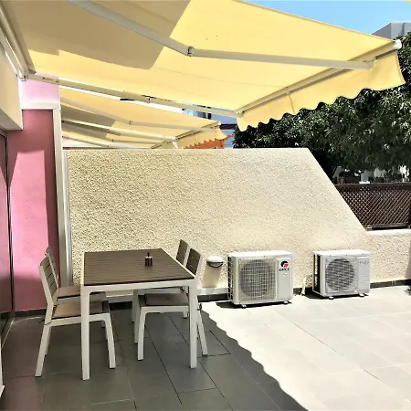 Zavos Colours Boutique New Cozy 1bdr Apartment Limassol